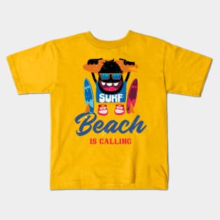 surf the beach is calling Kids T-Shirt